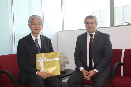 Presidente do INPI recebe a visita do cônsul japonês. Foto: Marcelo Chimento / INPI.